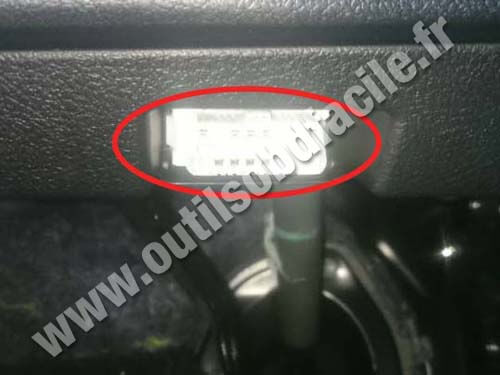 Toyota Hilux - Prise OBD II