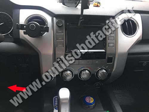 Toyota Tundra - Console centrale