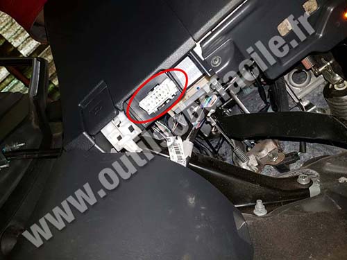 Toyota Verso - Prise OBD