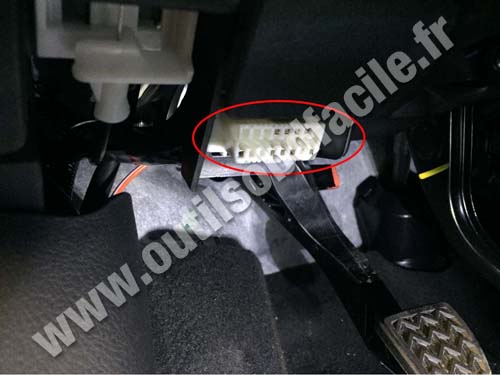 Toyota Yaris 3 Connecteur OBD