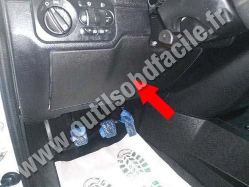 Uaz Patriot - Cache plastique