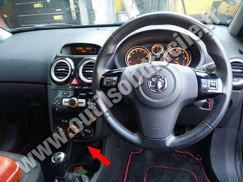 Vauxhall Corsa D - Tableau de bord