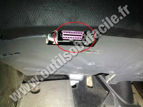 Volkswagen Jetta connecteur OBD2