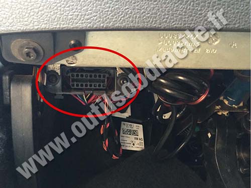 Volkswagen Saverio Connecteur OBD2