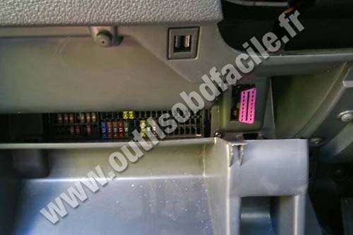 Volkswagen Touran 2 prise OBD2