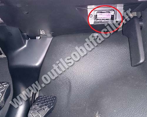 Volkswagen Transporter T5 prise OBD