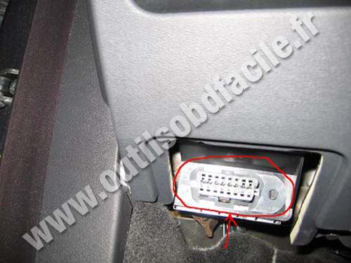 Volvo V70 connecteur OBD