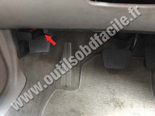 Volvo XC70 - Repose pied