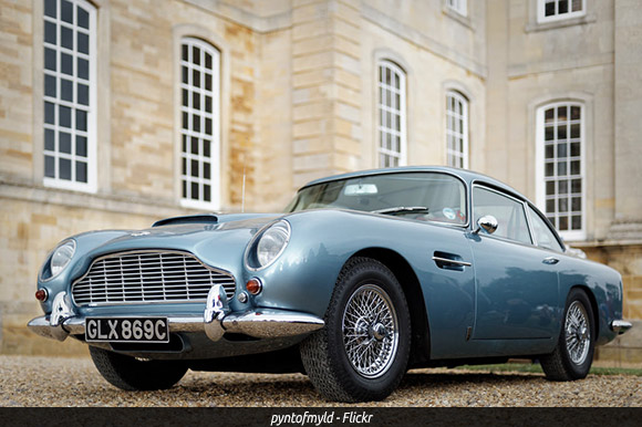 aston martin db5