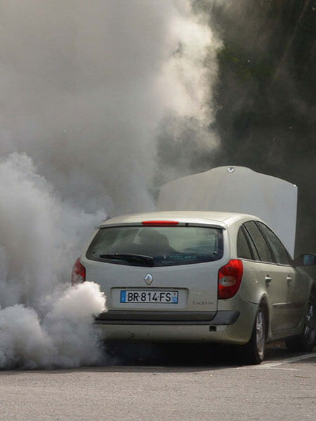 Signes que votre voiture a besoin d'un changement d'huile