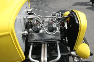 moteur voiture ancienne