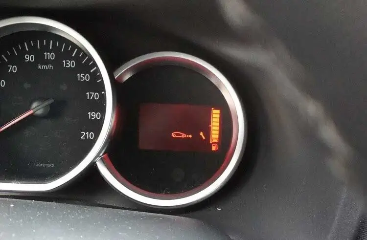 éteindre voyant vidange Dacia